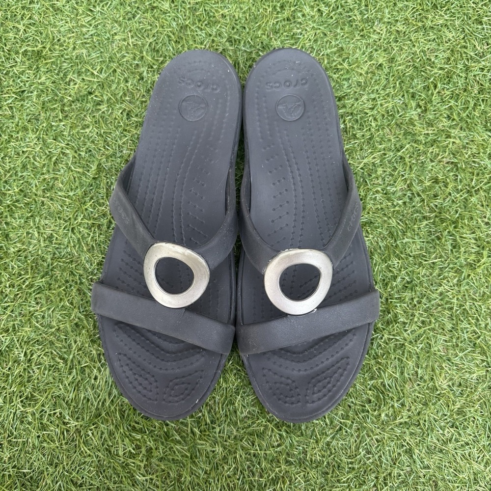 Crocs Sanrah Wedge Sandals Womens Size‎ 11 Black Silver Ring Rare Comfort - Picture 2 of 8